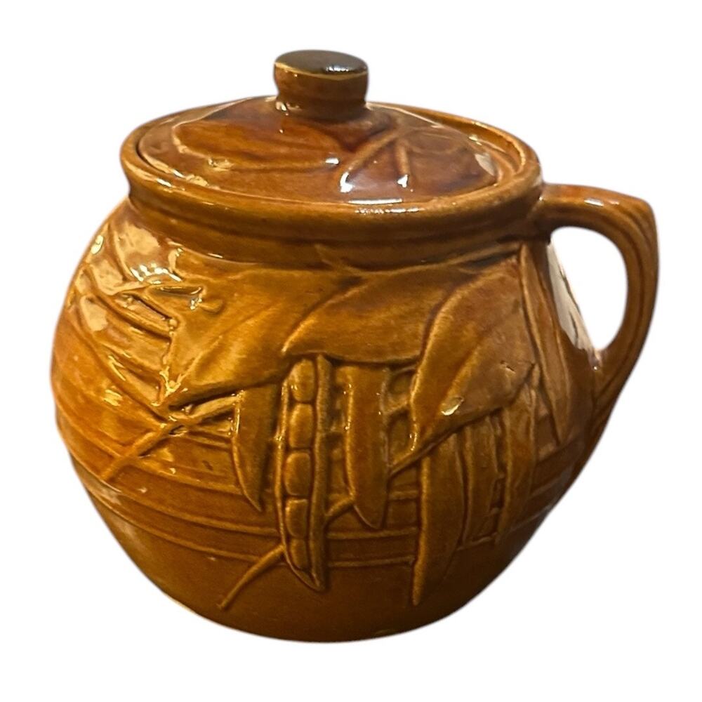Elegant Brown McCoy Bean Pot
